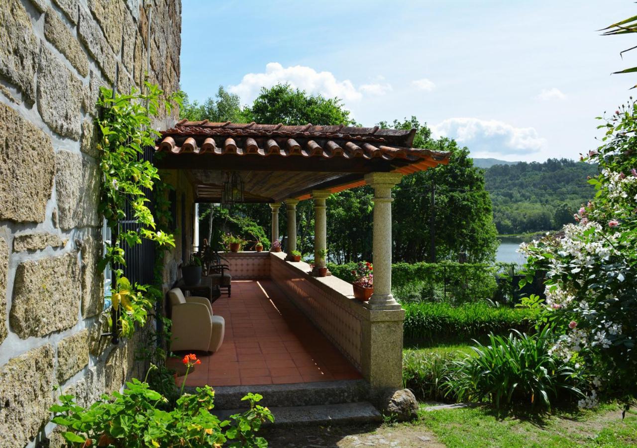 Casa De Travassos Luzim